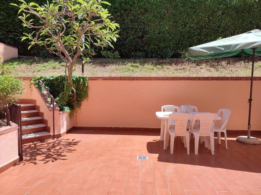Da Nonna Cettina Appartamento In Villa Con Piscina Palermo Buitenkant foto